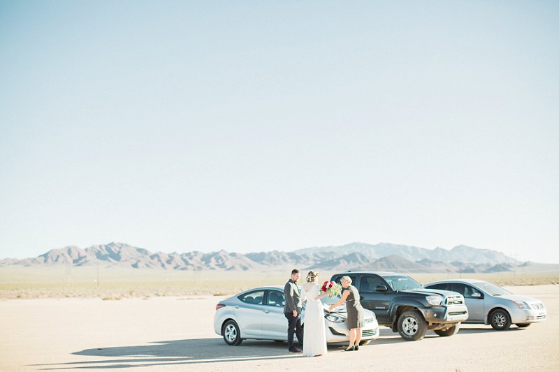 las-vegas-desert-elopement-43
