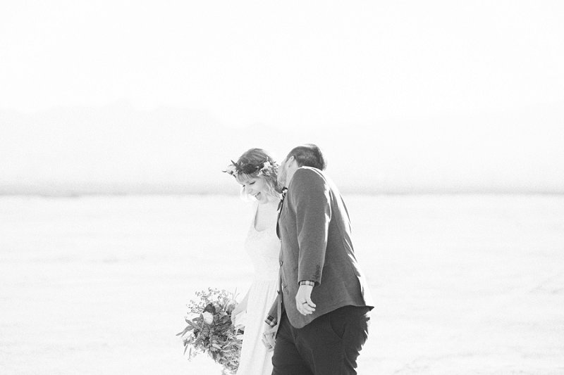 las-vegas-desert-elopement-93